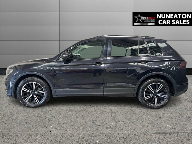 Volkswagen Tiguan 2.0 Tdi Se Navigation Suv Dsg Euro 6 S PK68WVG Black #5