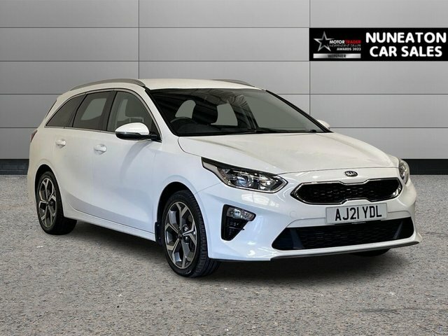 Kia Ceed 1.6 Crdi Mhev 3 Sportswagon Hybrid Dct White