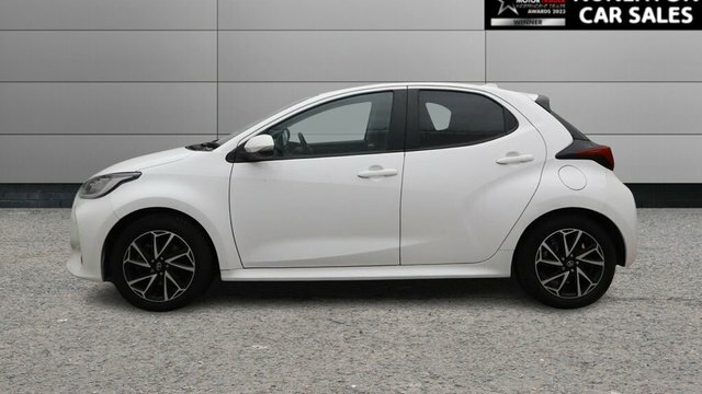 Toyota Yaris 1.5 Vvt-h Design Hatchback Hybrid E-cvt White #6