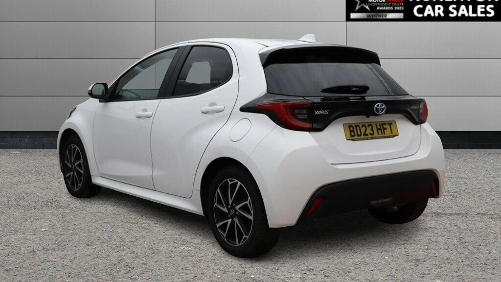 Toyota Yaris Design Brown #18