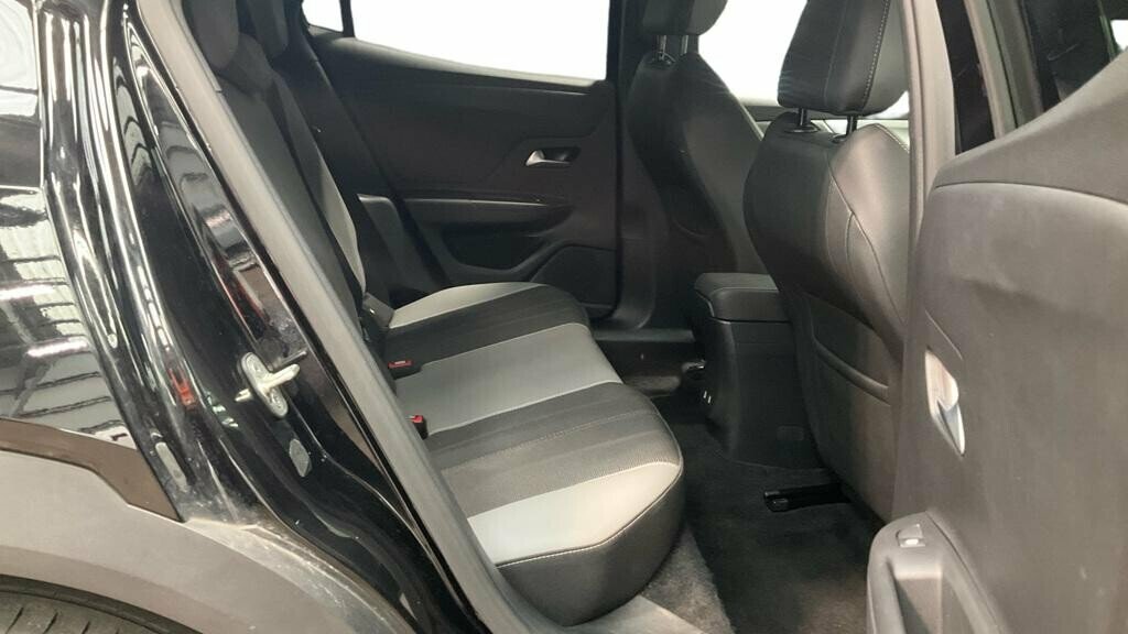 Vauxhall Mokka-e 50Kwh Design Suv 136 Ps Green #25