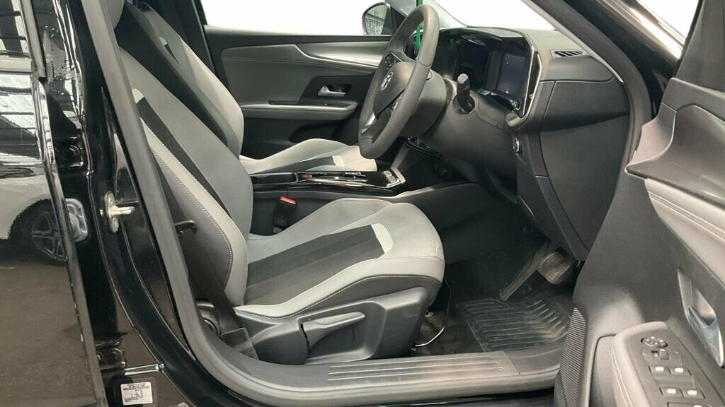 Vauxhall Mokka-e 50Kwh Design Suv 136 Ps Green #22