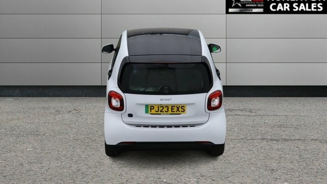 Smart Fortwo Coupe 17.6Kwh Pulse Premium Coupe 22K White #4