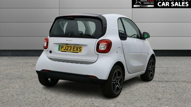 Smart Fortwo Coupe 17.6Kwh Pulse Premium Coupe 22K White #3