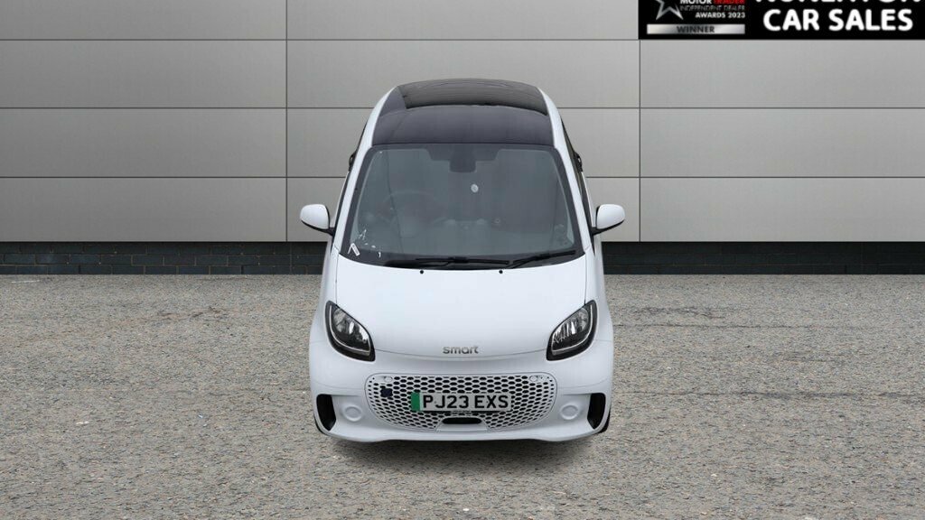 Smart Fortwo Coupe Eq Fortwo Pulse Premium White #21