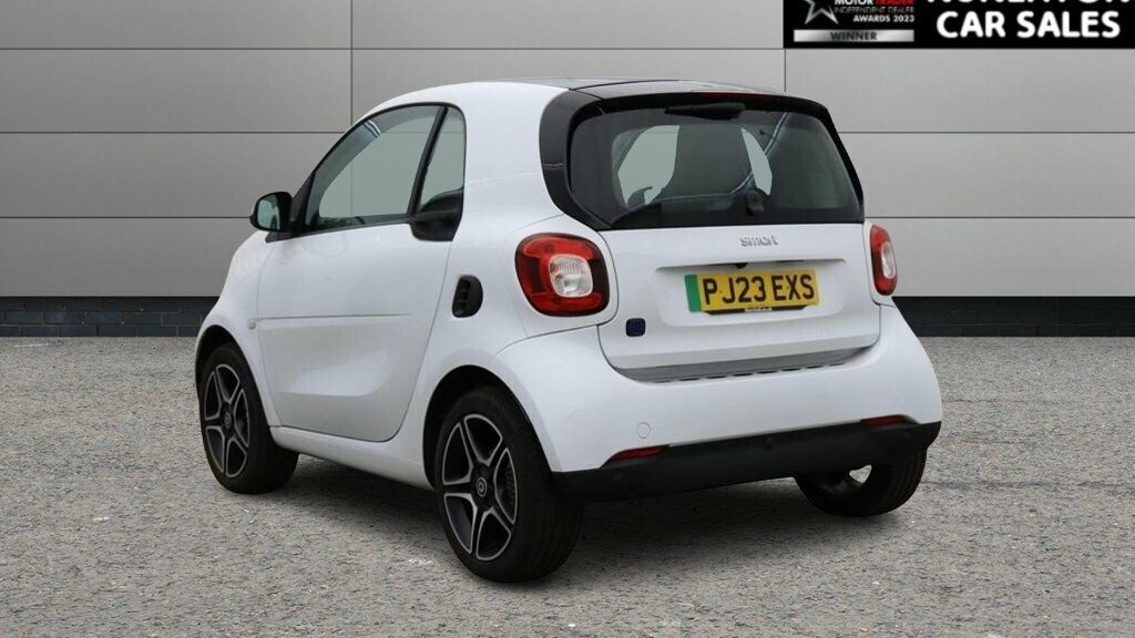 Smart Fortwo Coupe Eq Fortwo Pulse Premium White #18