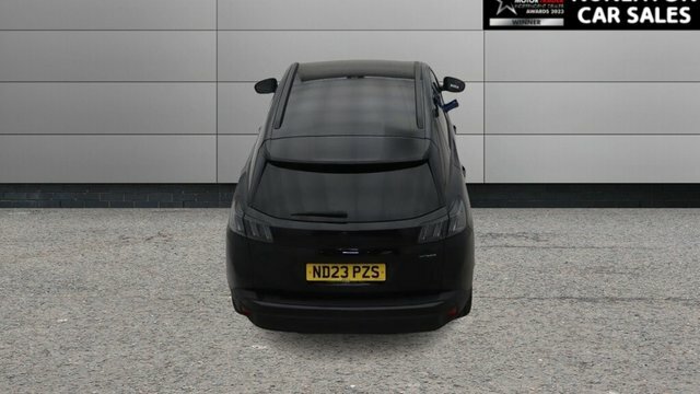 Peugeot 3008 1.6 13.2Kwh Gt Suv Plug-in Hybrid E-eat Black #4