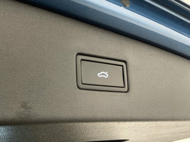 Volkswagen Tiguan Allspace Match Black #24