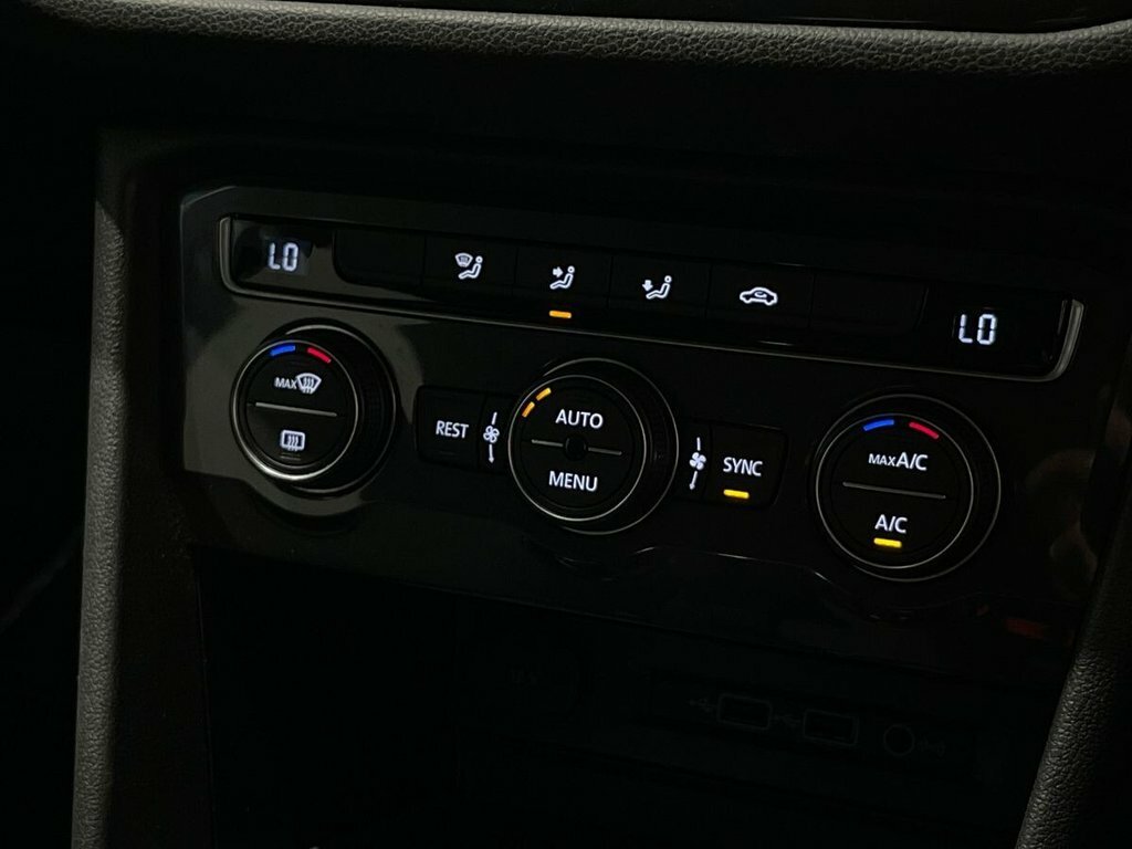Volkswagen Tiguan Allspace Match Black #43