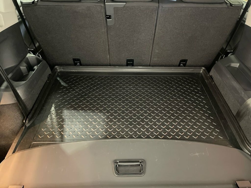 Volkswagen Tiguan Allspace Match Black #50