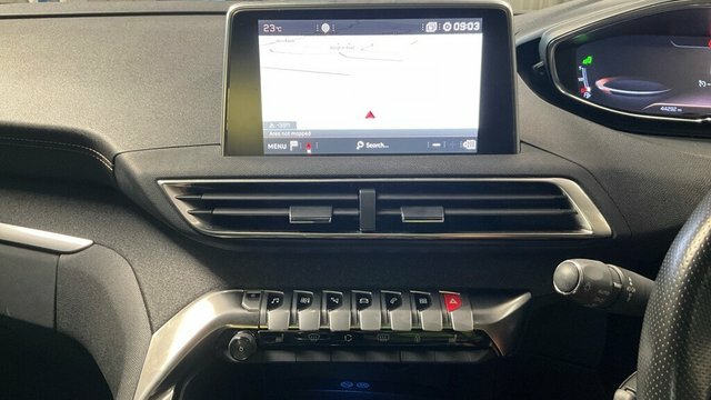 Peugeot 3008 1.2 Puretech Allure #13