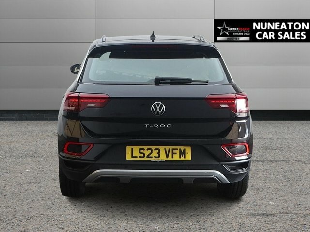 Volkswagen T-Roc 1.5 Tsi Life Suv Dsg Euro 6 Ss 150 Black #4