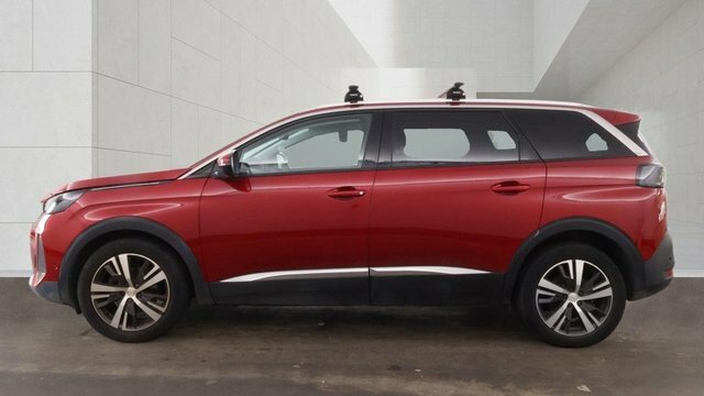 Peugeot 5008 1.2 Puretech Allure Suv Eat Euro 6 Ss Red #6