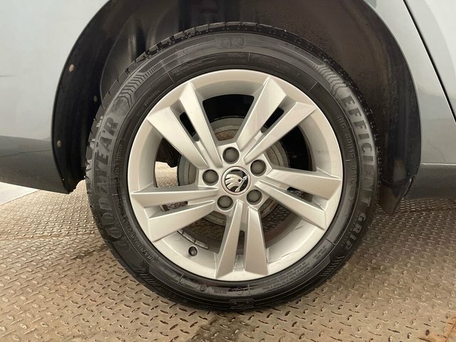 Skoda Fabia 1.0 Se Hatchback Euro 6 Ss 7 White #24