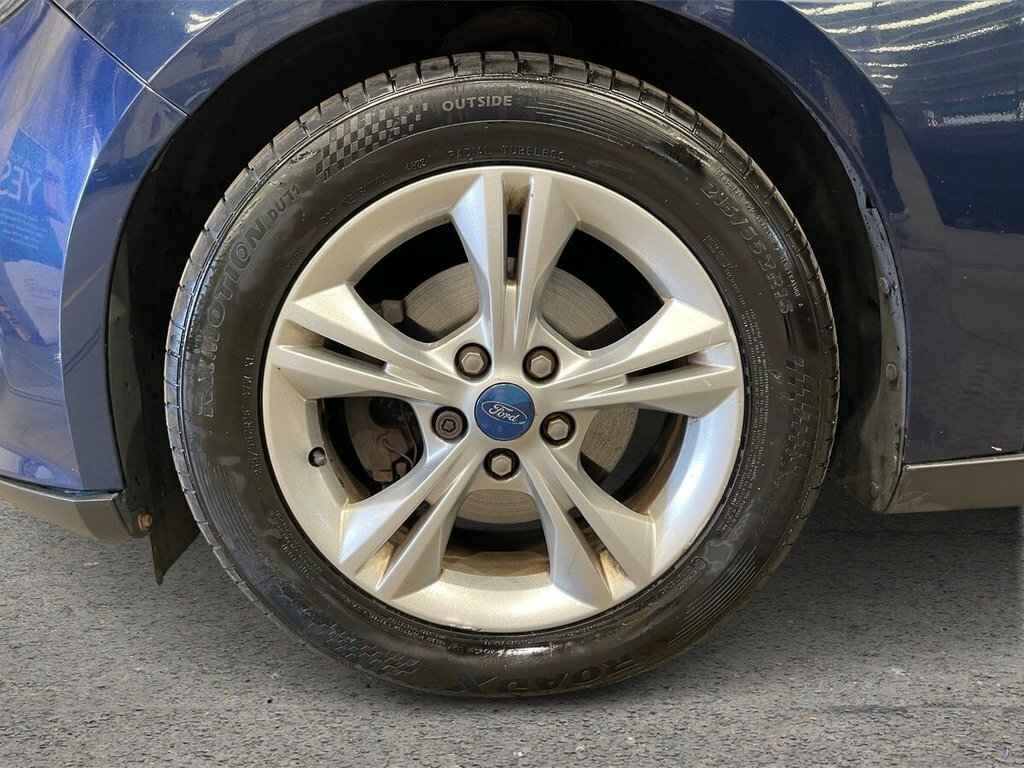 Ford Focus Tdci Zetec Estate Euro 5 Ss Silver #37