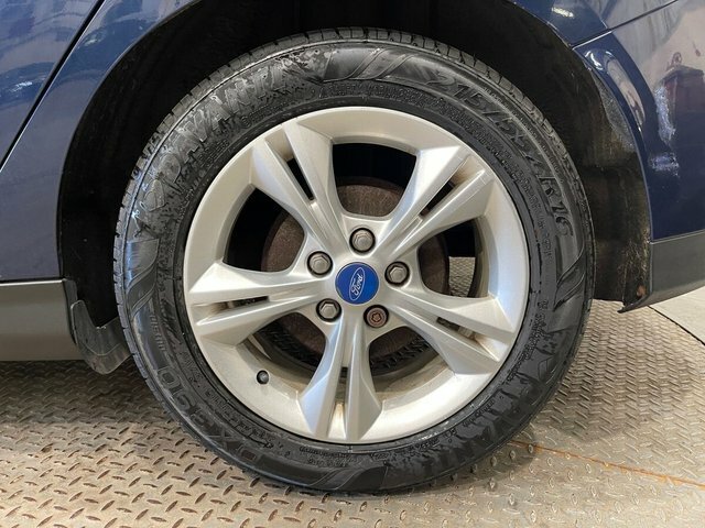 Ford Focus Tdci Zetec Estate Euro 5 Ss Silver #22