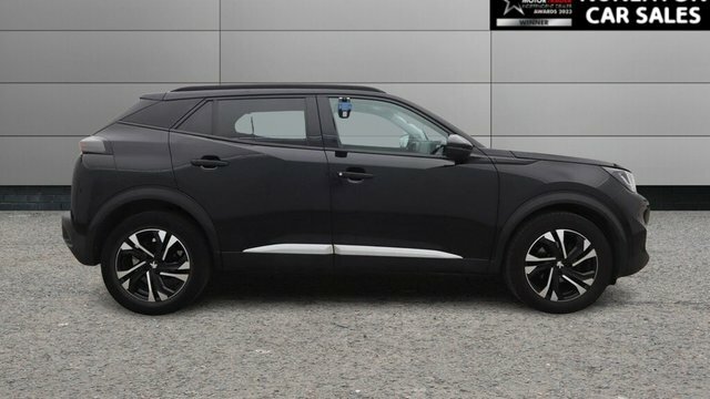 Peugeot 2008 1.2 Puretech Allure Suv Euro 6 Black #2