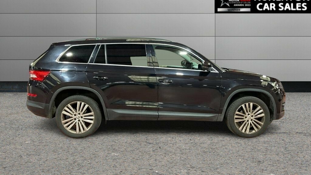 Skoda Kodiaq 2.0 Tdi Se L 4X4 Dsg 7 Seat Grey #13