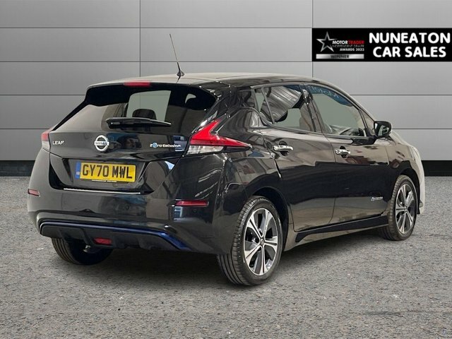 Nissan Leaf 62Kwh E Tekna Hatchback 217 Ps Black #3