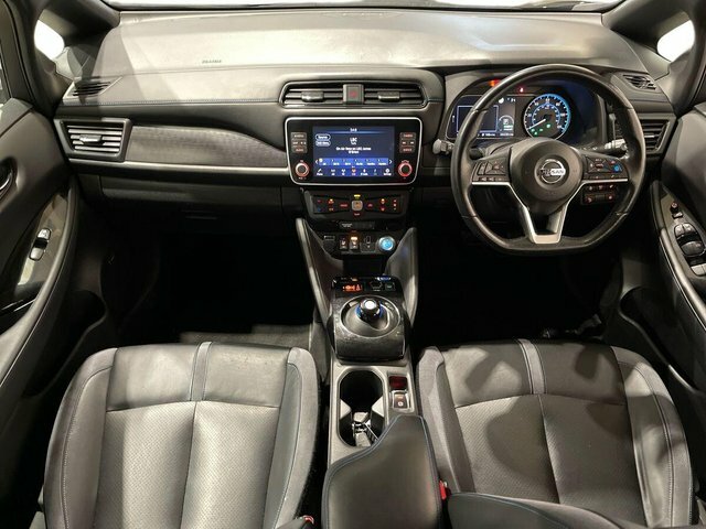 Nissan Leaf 110Kw N-connecta 40Kwh Cwvehiclemarketing Grey #10
