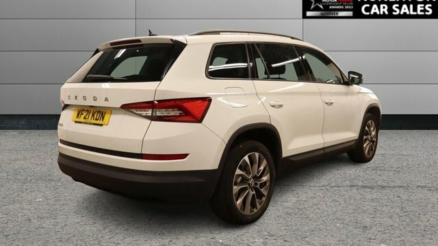 Skoda Kodiaq 1.5 Tsi Act Se Drive Suv Dsg Euro 6 S White #3