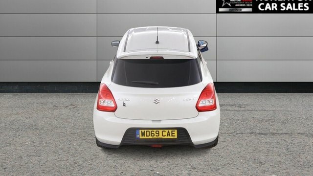 Suzuki Swift 1.2 Dualjet Attitude Hatchback E WD69CAE White #4