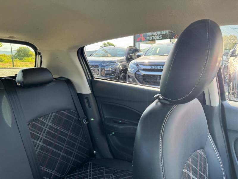 Mitsubishi Mirage 1.2 Design Pro Hatchback Euro 6 Grey #11