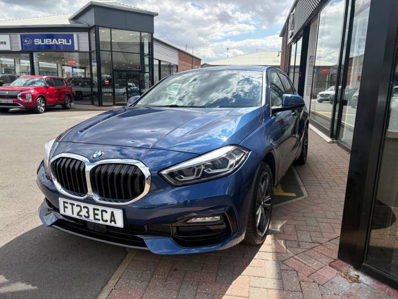 BMW 1 Series 1.5 118I Sport Lcp Euro 6 Ss Blue #4