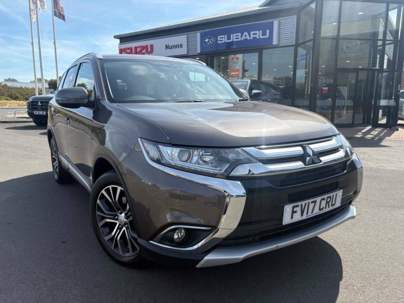 Mitsubishi Outlander 2.2 Di-d 3 4Wd Euro 6 Brown
