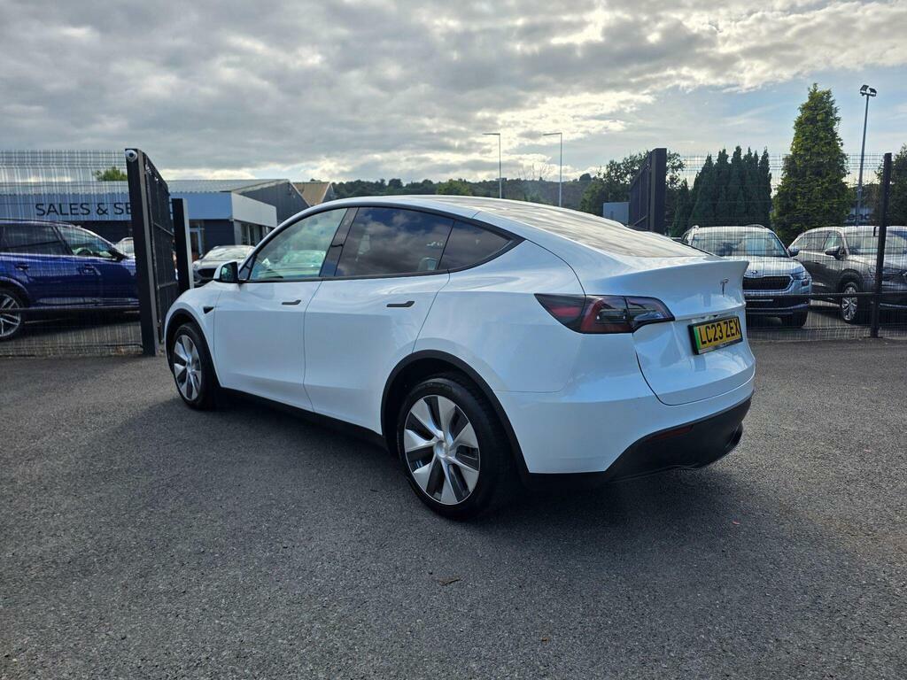 Tesla Model Y Rwd LC23ZEX White #2