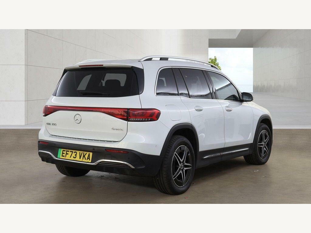 Mercedes-Benz EQB 300 66.5Kwh Amg Line 4Matic White #3