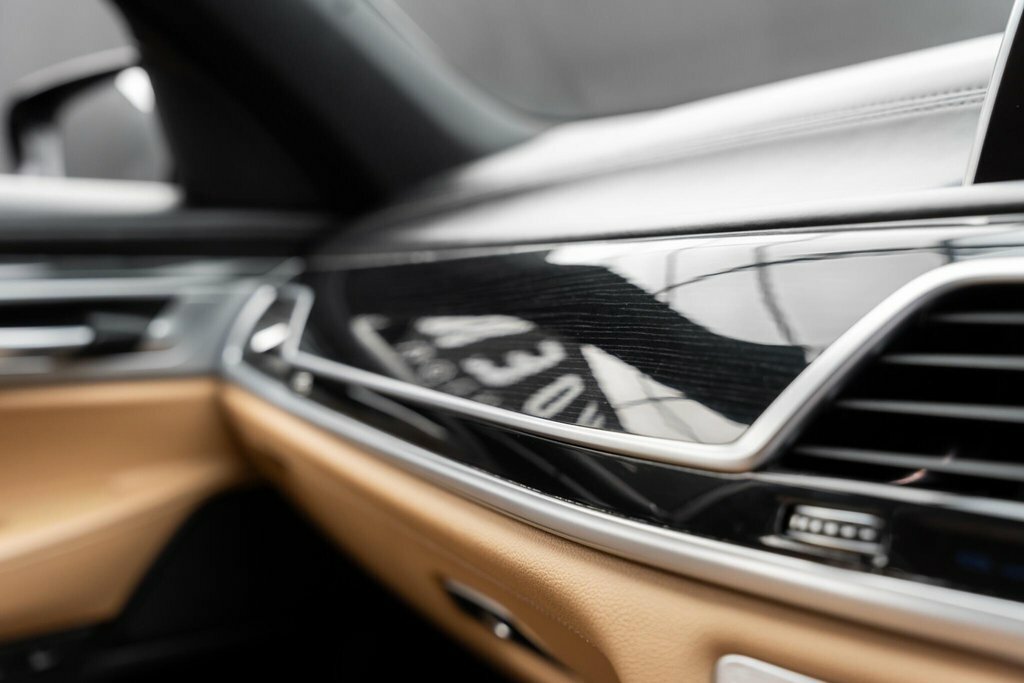 BMW 7 Series 740E 9.2Kwh Exclusive Saloon Blue #26