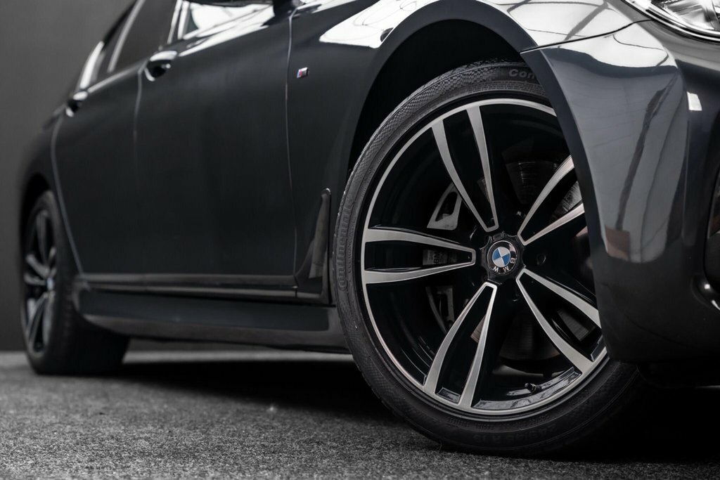 BMW 7 Series 740E 9.2Kwh Exclusive Saloon Blue #27
