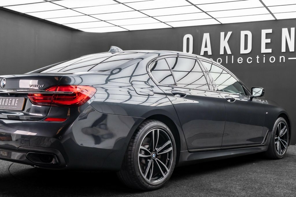 BMW 7 Series 740E 9.2Kwh Exclusive Saloon Blue #21