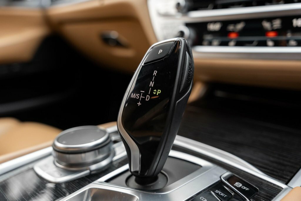 BMW 7 Series 740E 9.2Kwh Exclusive Saloon Blue #36