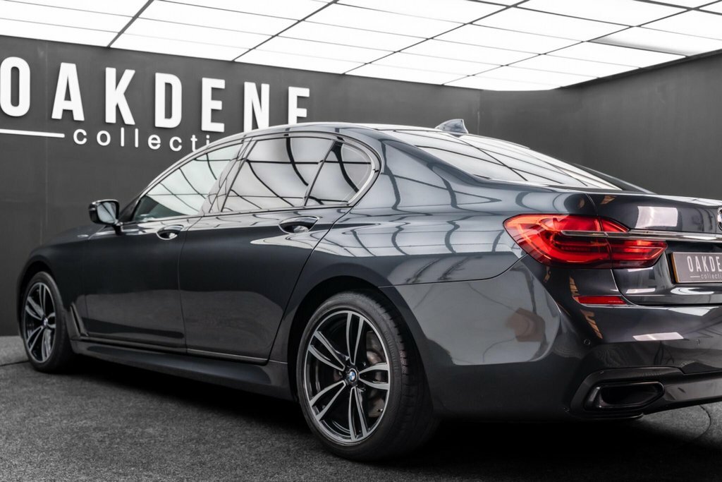 BMW 7 Series 740E 9.2Kwh Exclusive Saloon Blue #19