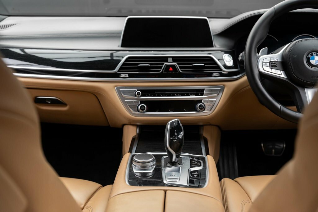 BMW 7 Series 740E 9.2Kwh Exclusive Saloon Blue #28