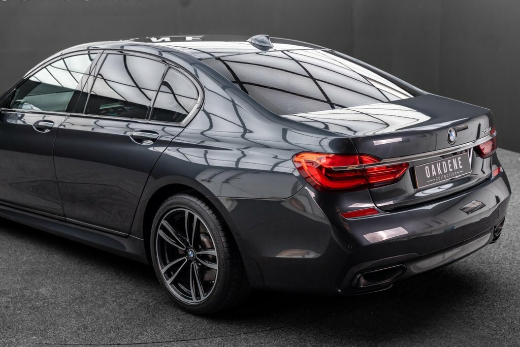 BMW 7 Series 740E 9.2Kwh Exclusive Saloon Blue #9
