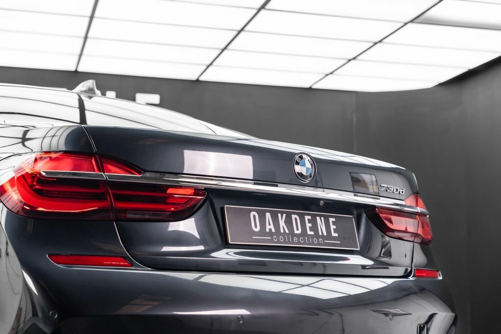 BMW 7 Series 740E 9.2Kwh Exclusive Saloon Blue #39