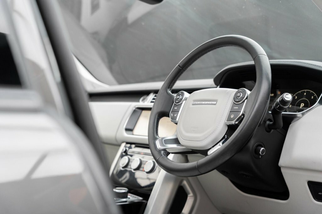 Land Rover Range Rover V8 U107288 Ulez Grey #24