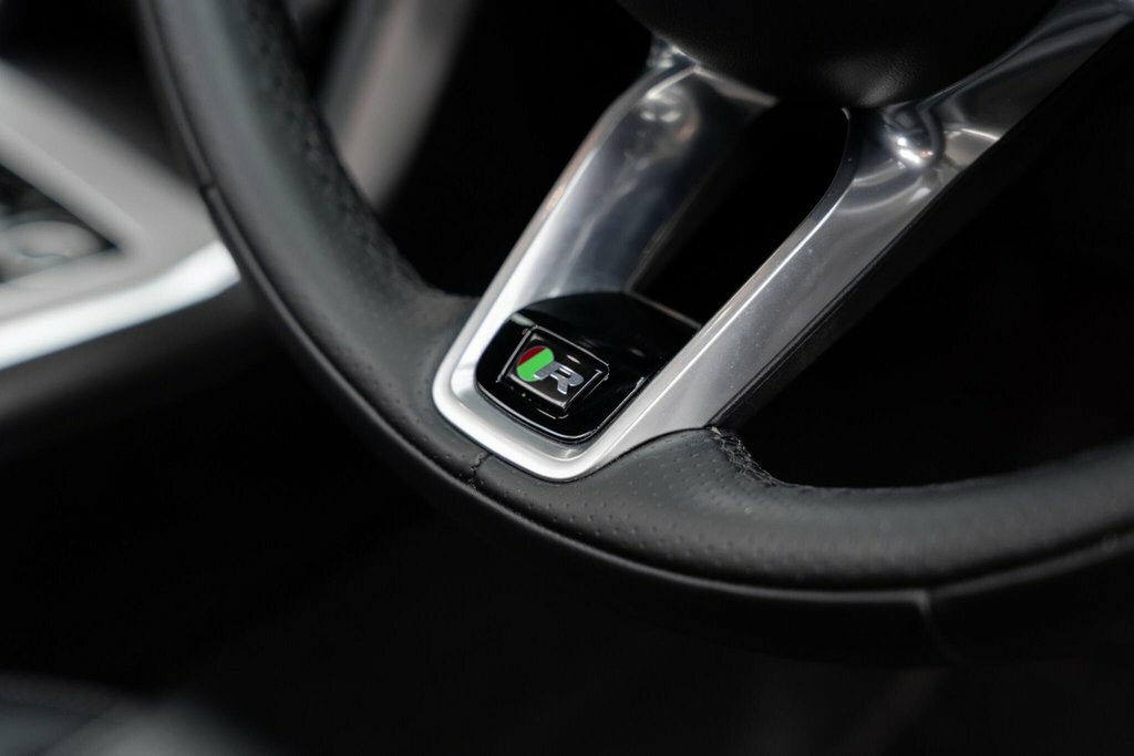 Jaguar XE 2.0 P250 R-dynamic Black Cwvehiclemarketing Black #26