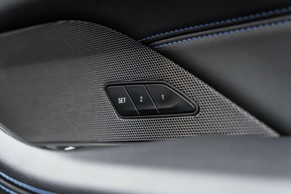 BMW 4 Series 420I M Sport Convertible Blue #10