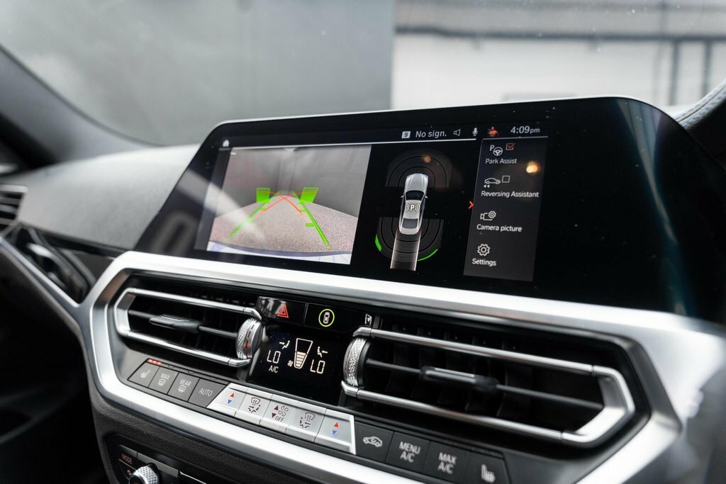BMW 4 Series 420I M Sport Convertible Blue #16