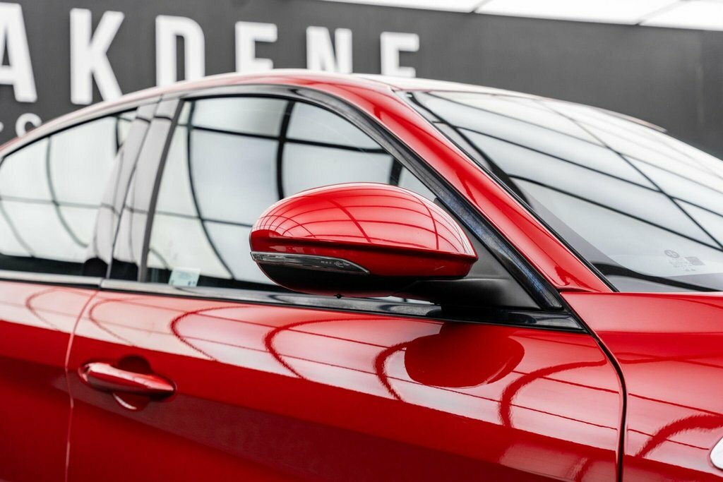 Alfa Romeo Giulia 2.9 V6 Bi-turbo Quadrifoglio Euro 6 Ss Red #29