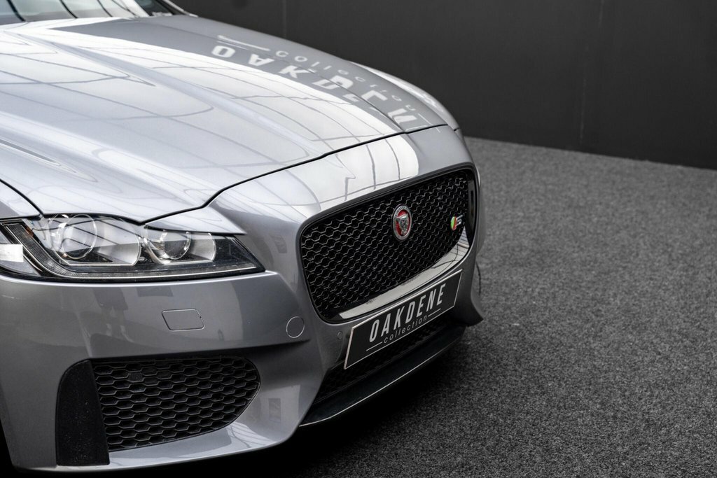 Jaguar XF Ingenium 2.0 Litre 4 Cylinder Turbocharged 300Ps Grey #48