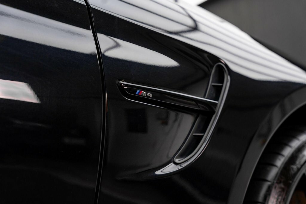 BMW M4 M4 Coupe Competition Package White #51