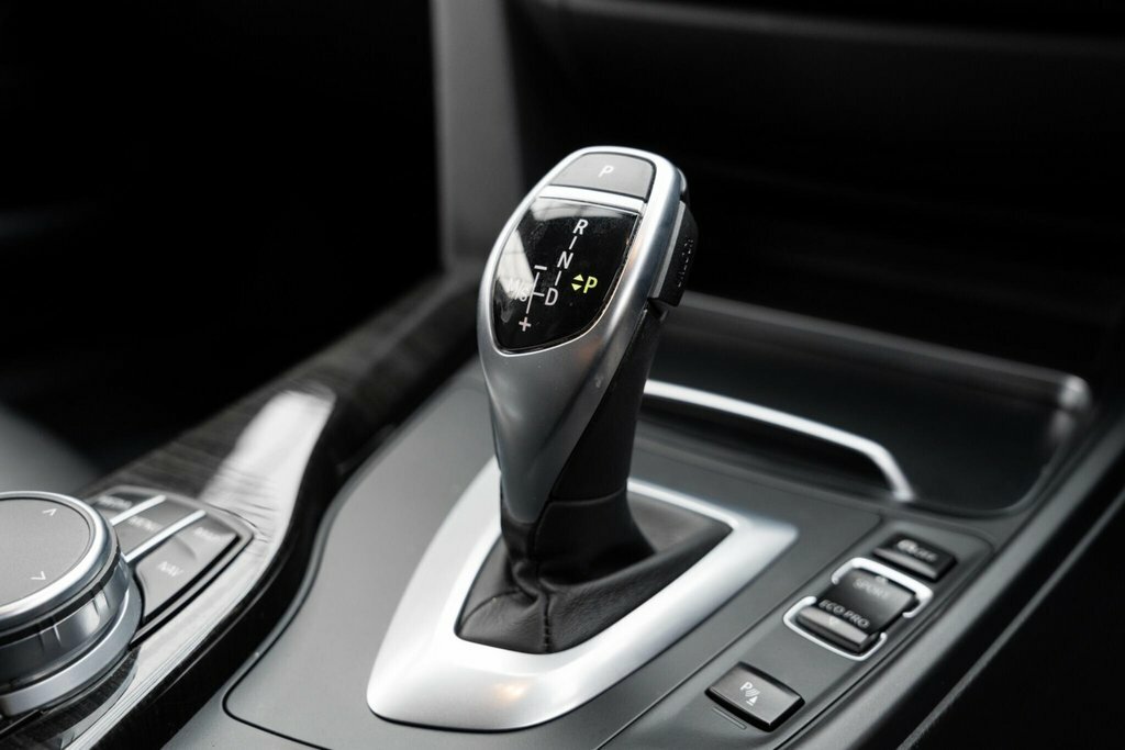 BMW 4 Series 420I Xdrive M Sport Professional Media White #22