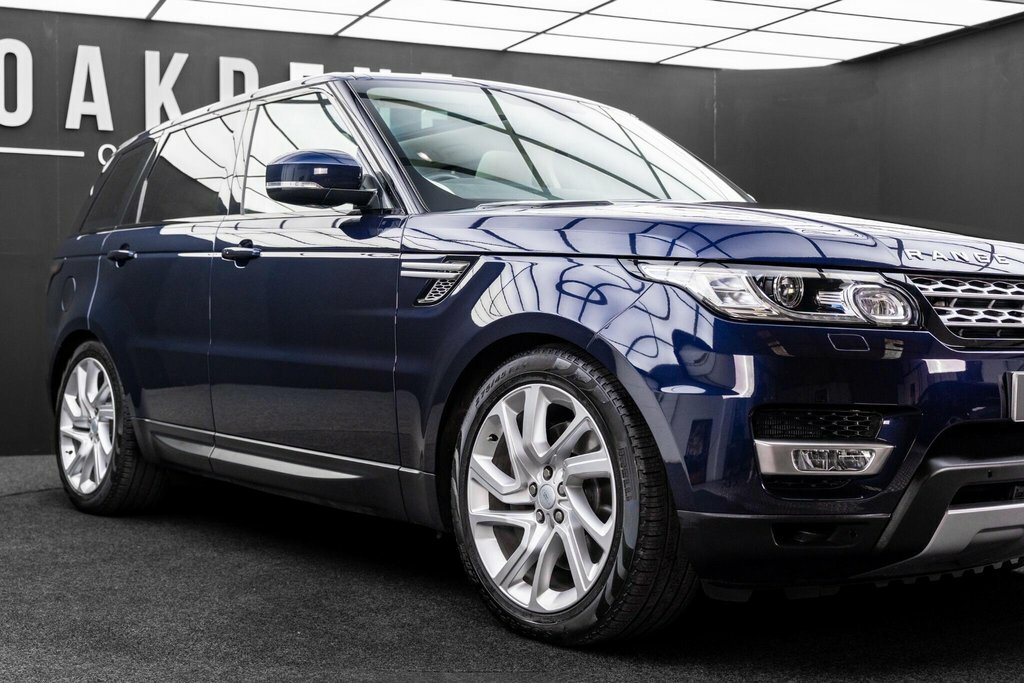 Land Rover Range Rover Sport Sdv6 Hse 5-Door Grey #19