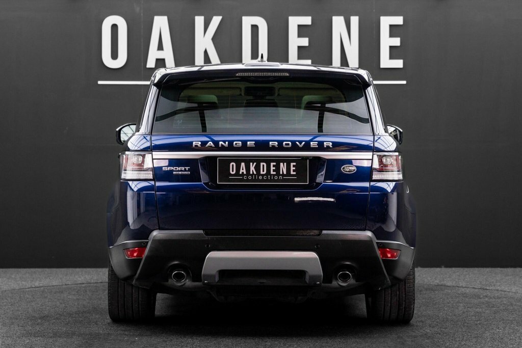 Land Rover Range Rover Sport Sdv6 Hse 5-Door Grey #9