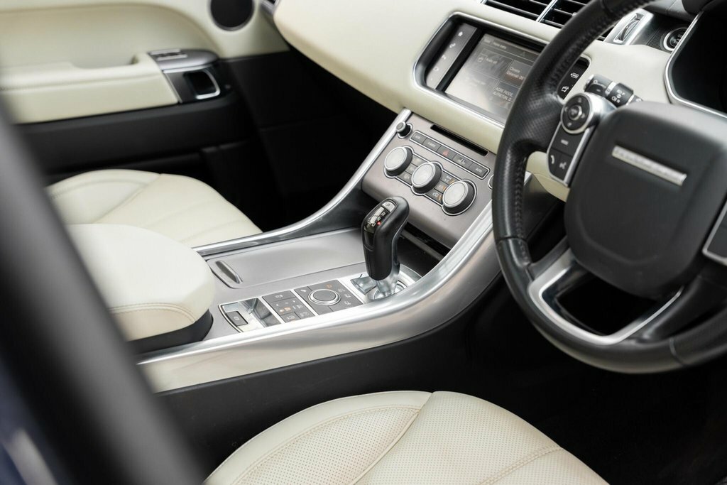 Land Rover Range Rover Sport Sdv6 Hse 5-Door Grey #20